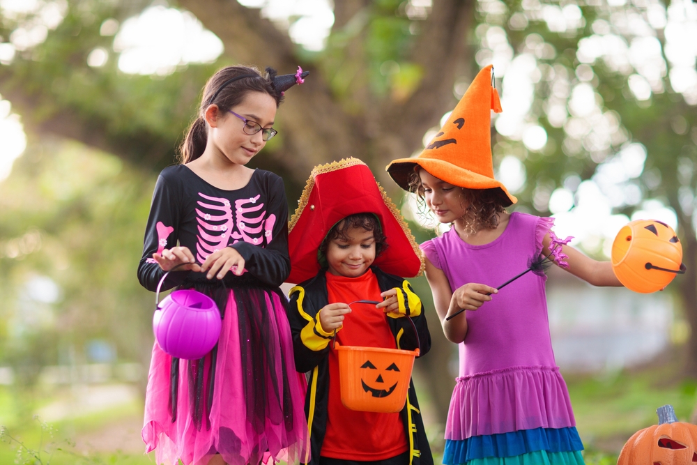 How to Prepare Your Child with Autism for Halloween